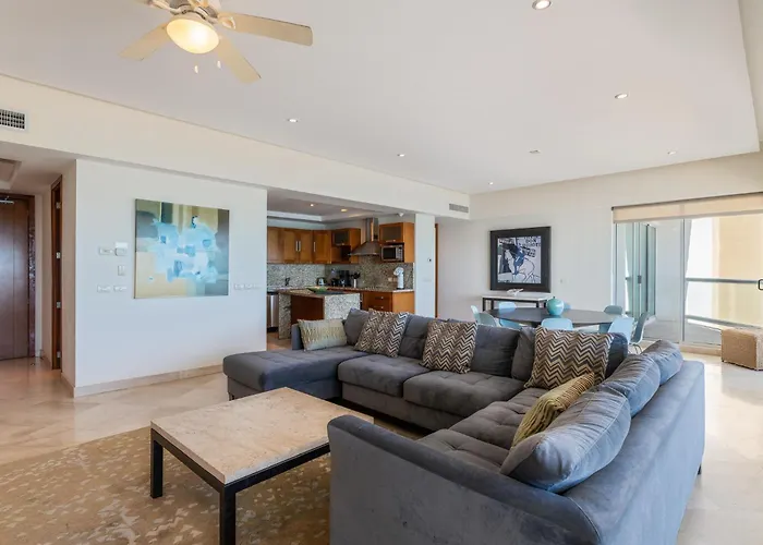 Luna Blanca Two Bedroom Unit By Kivoya